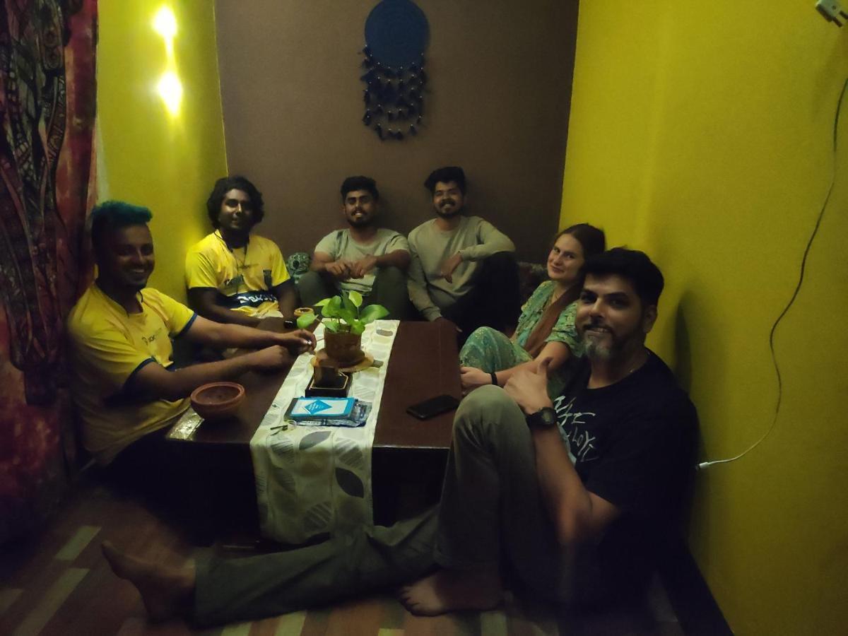 Stargaze Backpackers Hostel Guwahati Ngoại thất bức ảnh