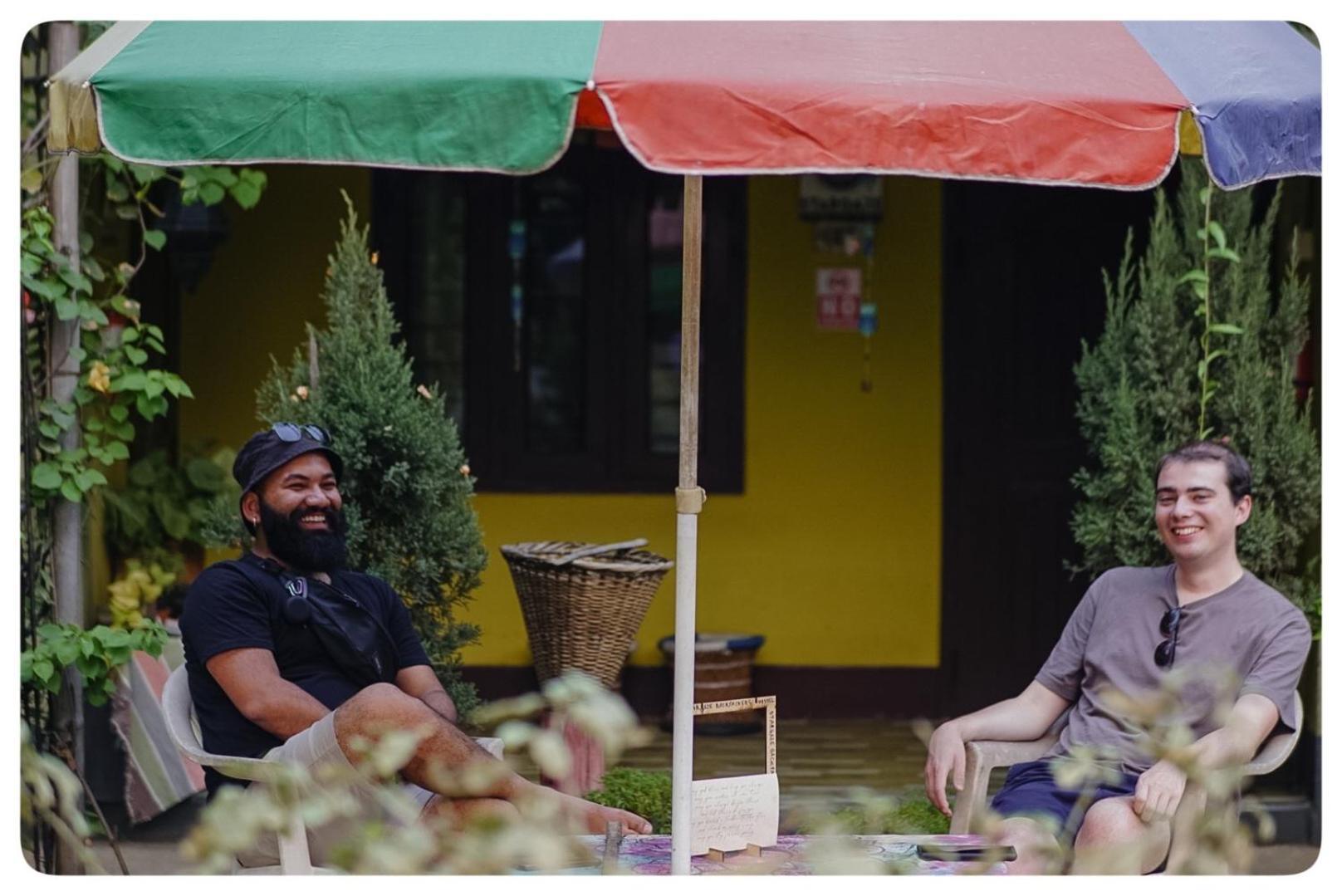 Stargaze Backpackers Hostel Guwahati Ngoại thất bức ảnh