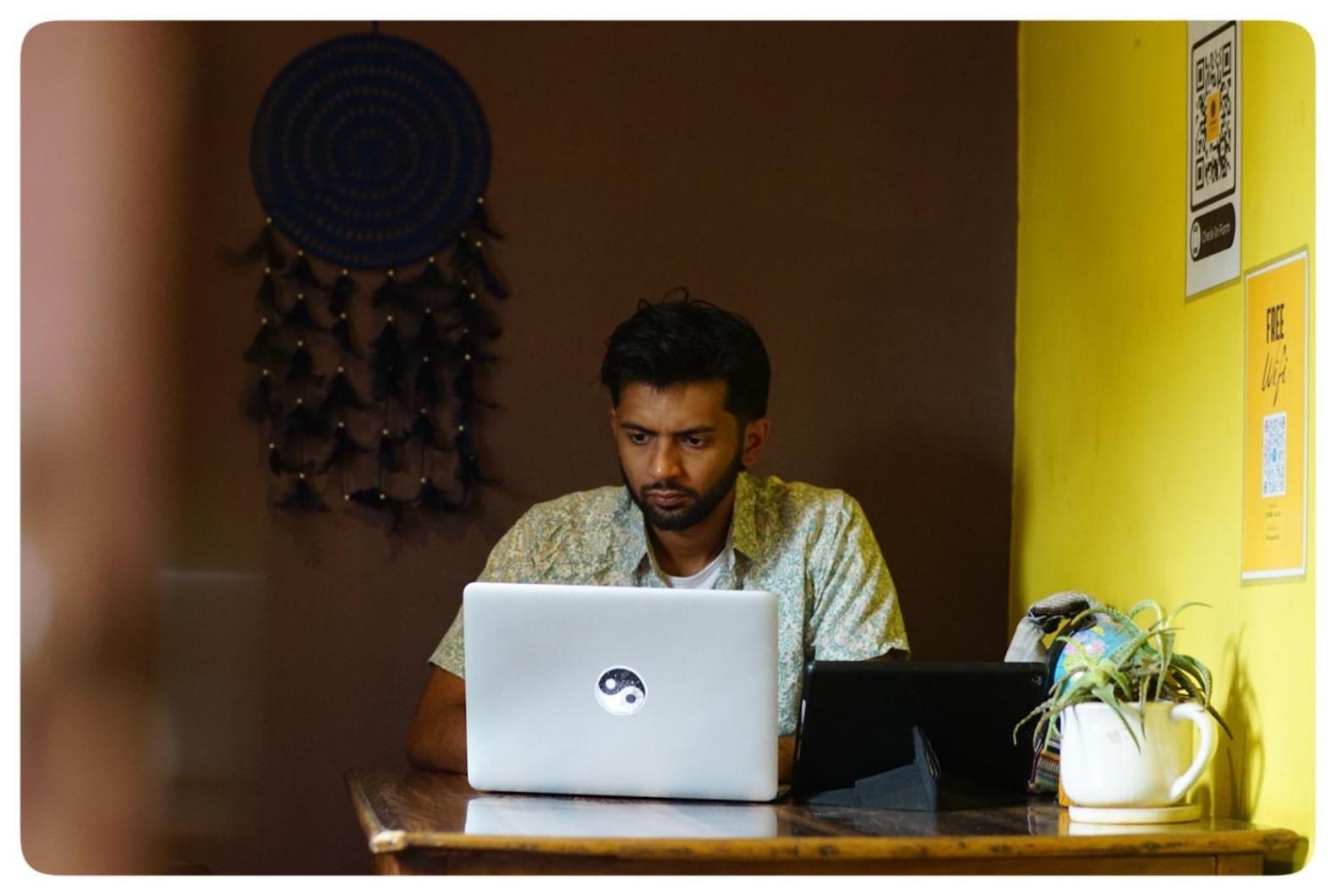 Stargaze Backpackers Hostel Guwahati Ngoại thất bức ảnh